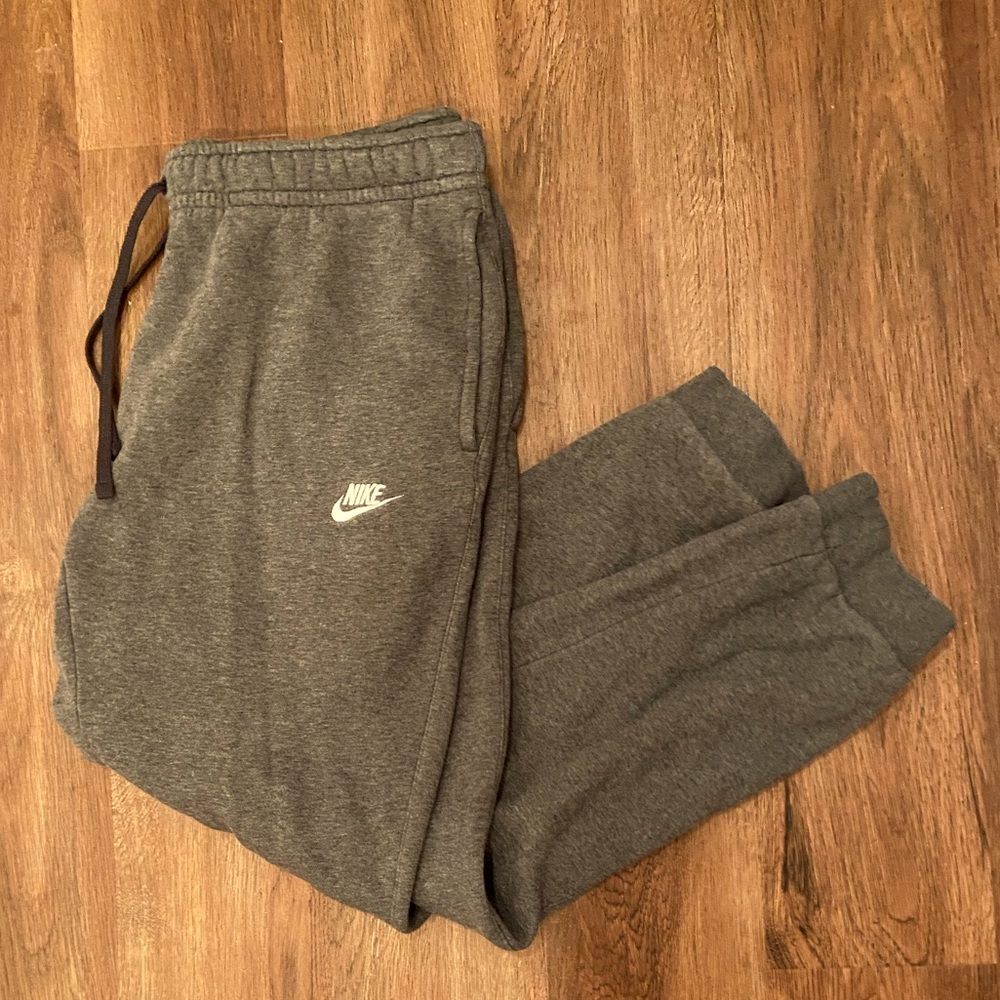 Nike joggers